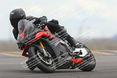 media/Mar-20-2023-Moto Forza (Mon) [[d0bbc59e78]]/3-C Group (Red)/Session 4 (Turn 9)/